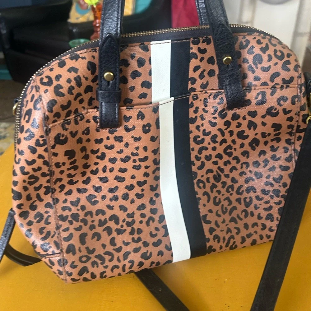 Fossil Leopard Print Handbag with Black and White Stripes - Picture 2 of 3